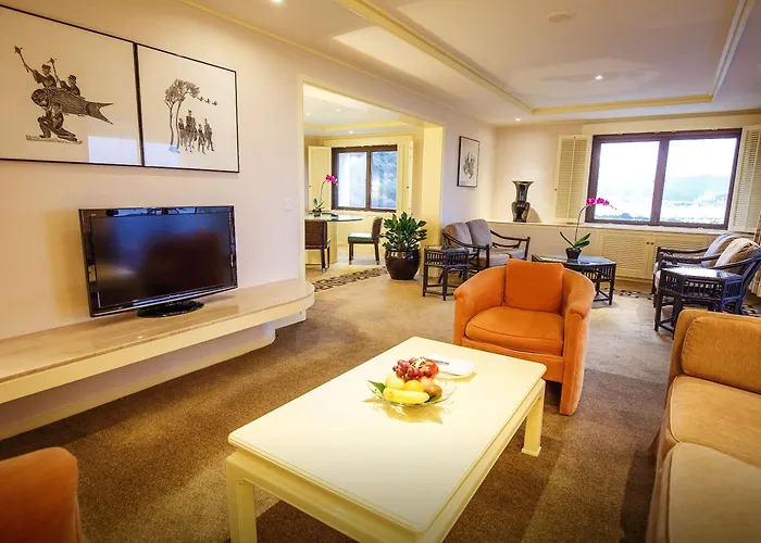 Regency Art Hotel