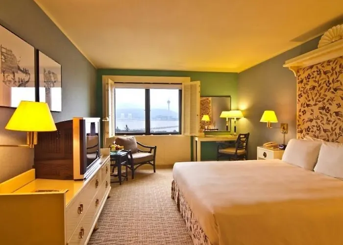 Hotel Regency Art 5*