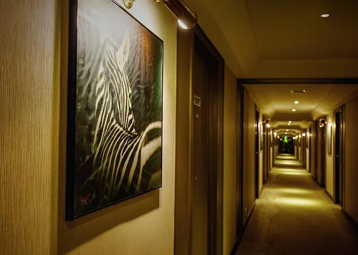 Regency Art Hotel 5*